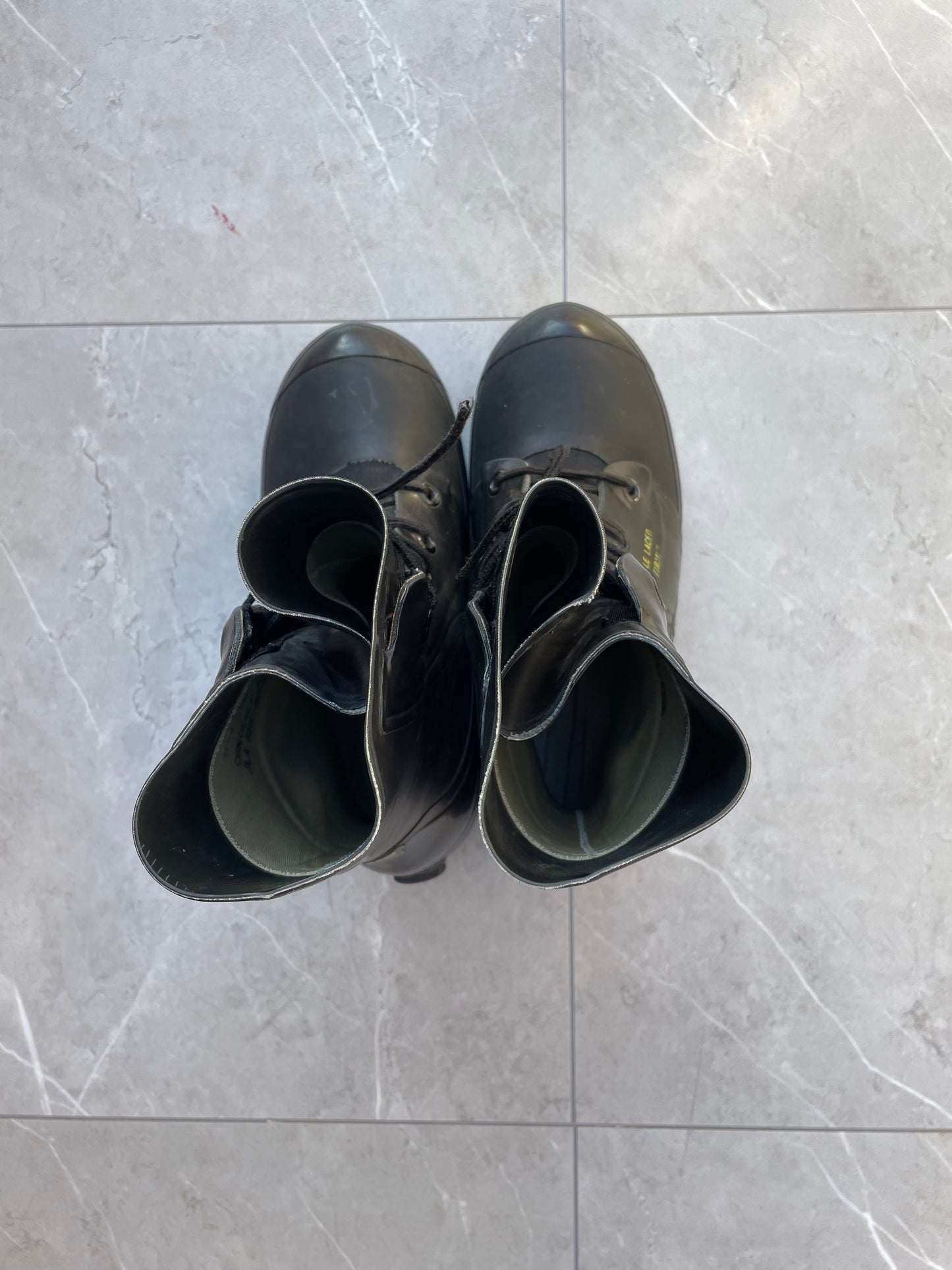 1970s/80s Vintage Mickey Mouse Bunny Combat Boots