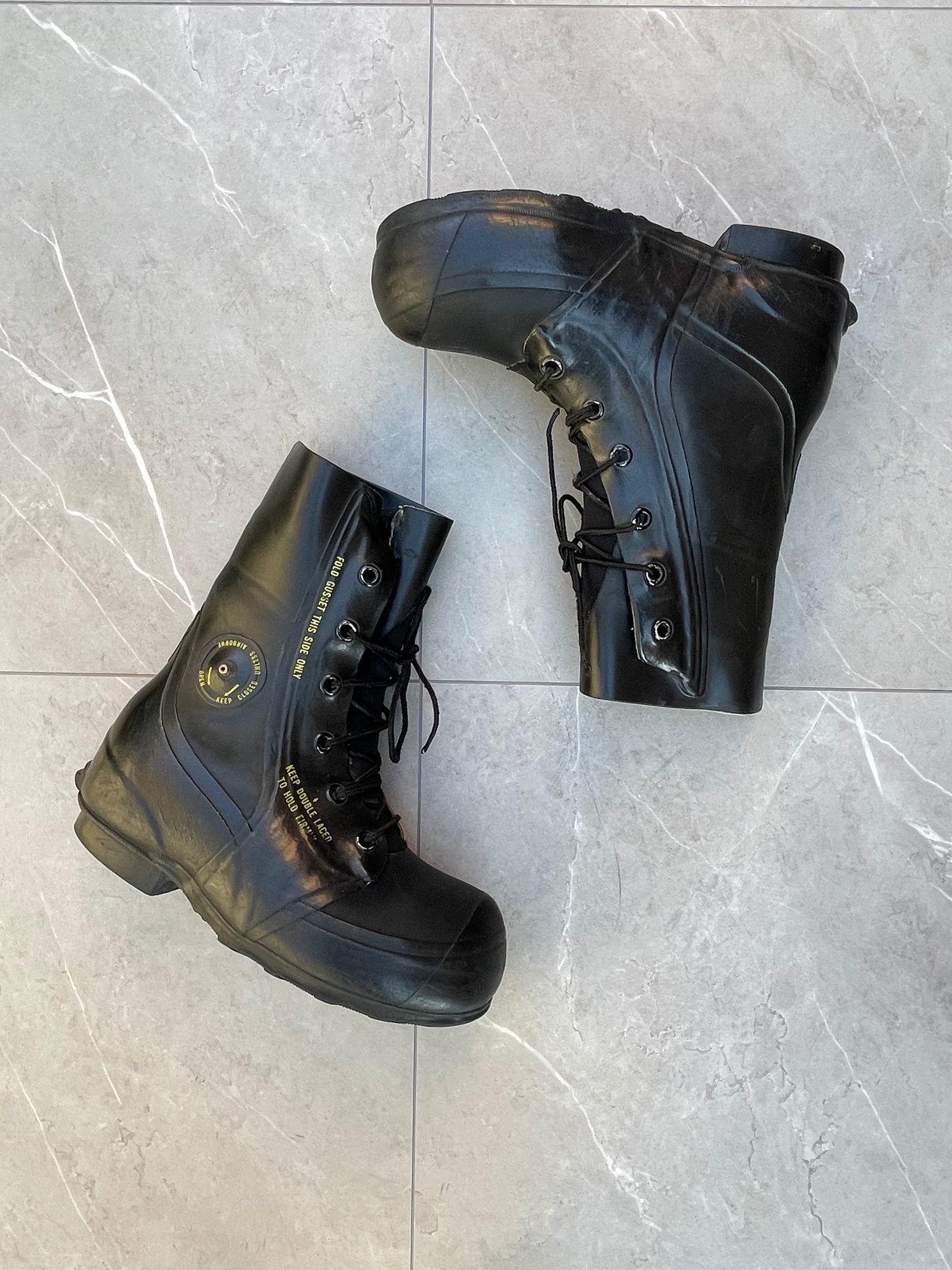 1970s/80s Vintage Mickey Mouse Bunny Combat Boots