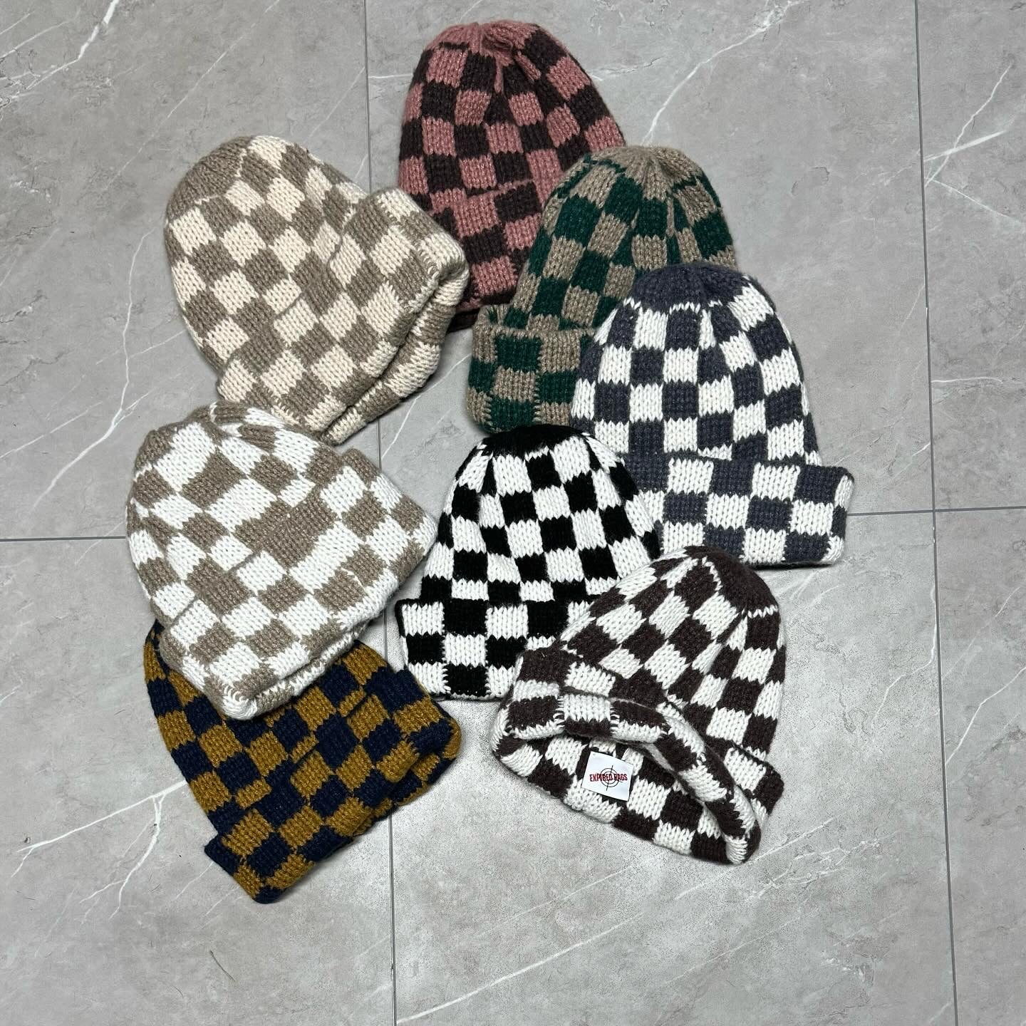 CHECKERED KNIT BEANIE