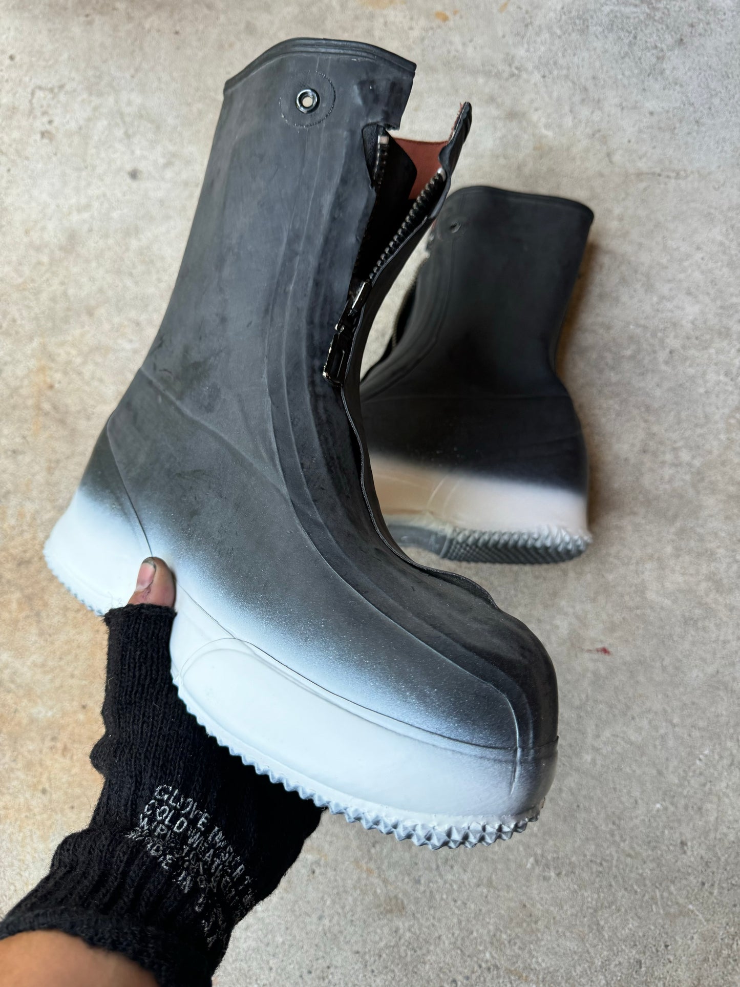 1980s Black Sun Dune Boots