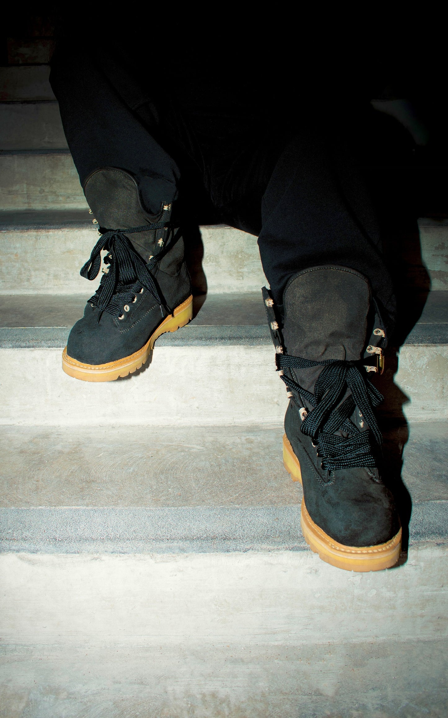 Ghost Sandstrike Boots