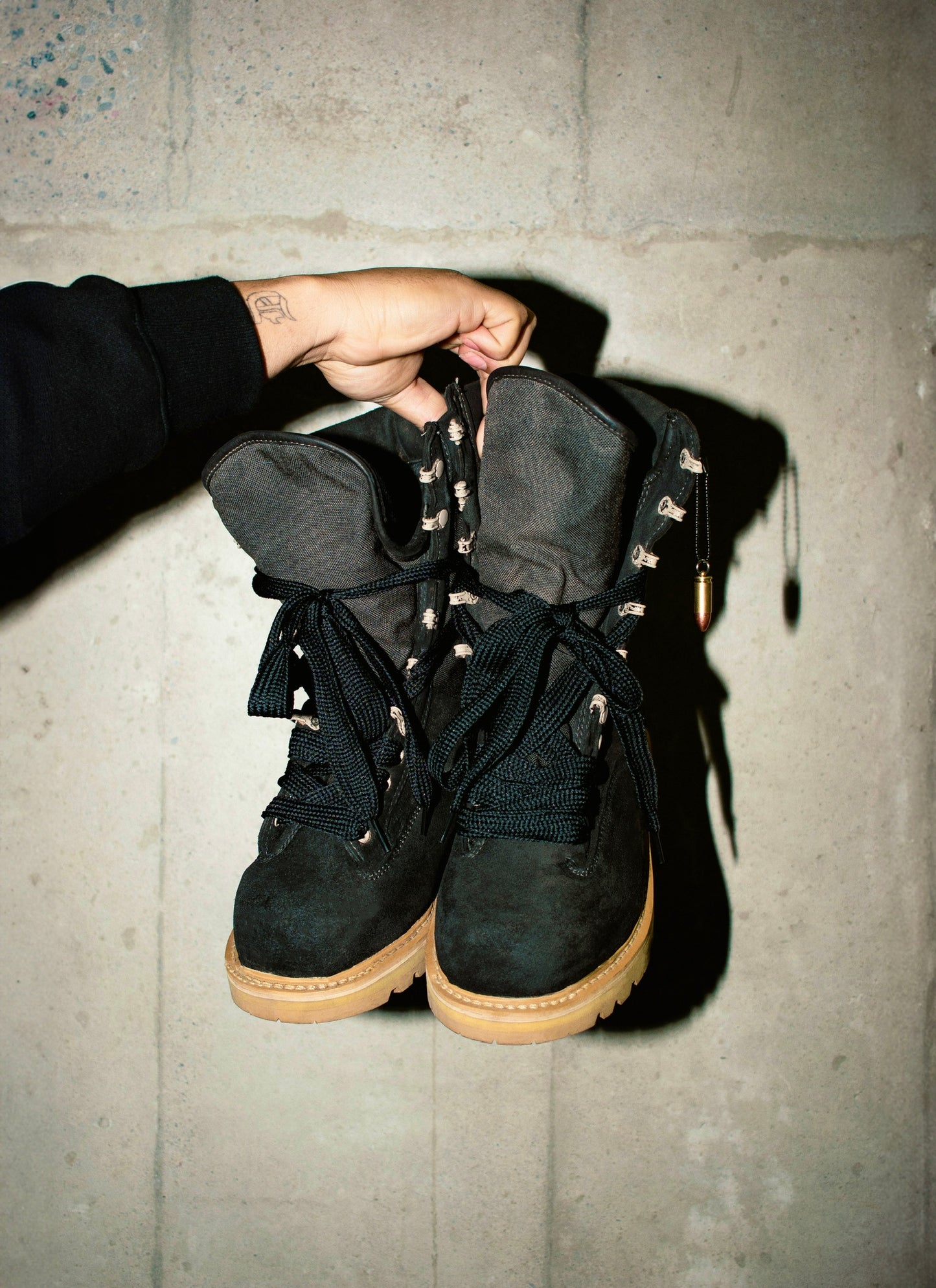 Ghost Sandstrike Boots