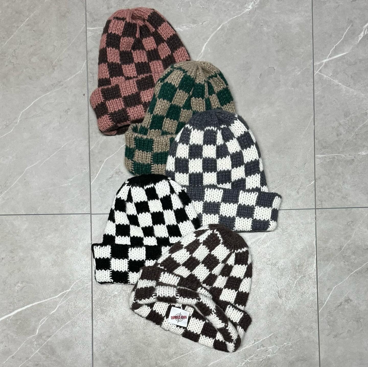 CHECKERED KNIT BEANIE