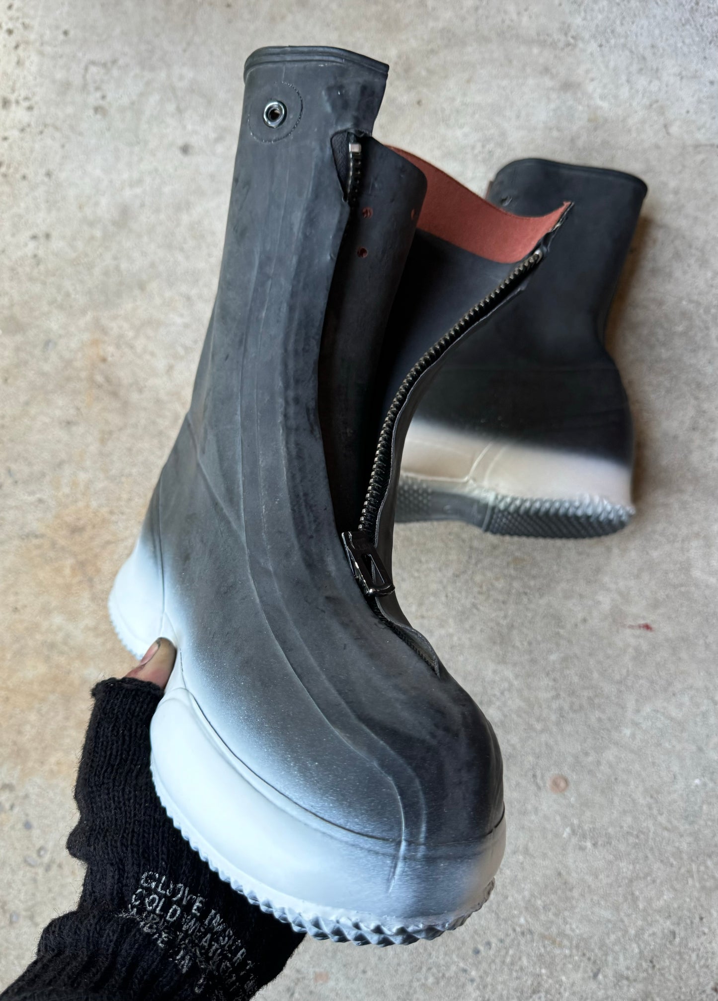 1980s Black Sun Dune Boots