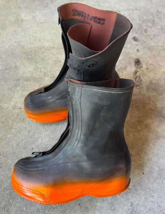 Vintage 1980s Hunter Orange Dune Boots