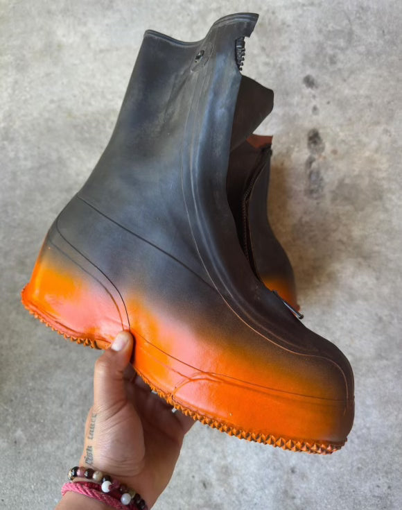 Vintage 1980s Hunter Orange Dune Boots